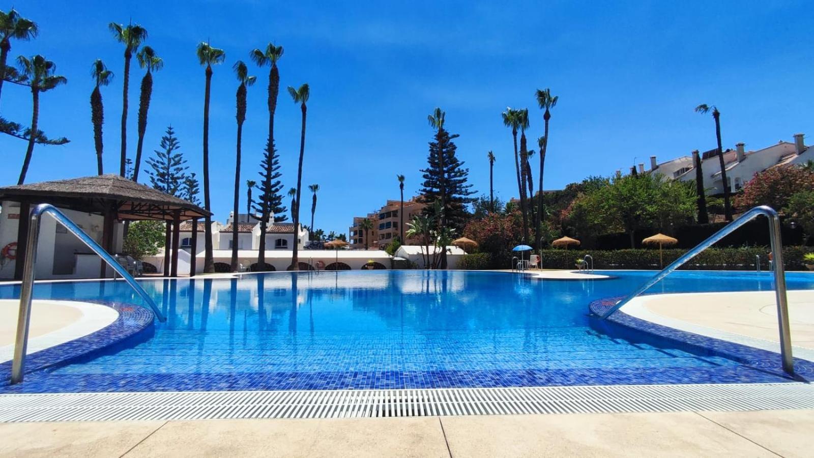 Benalgolf/Penthouse With Wonderful Sea Views Benalmádena Exterior foto