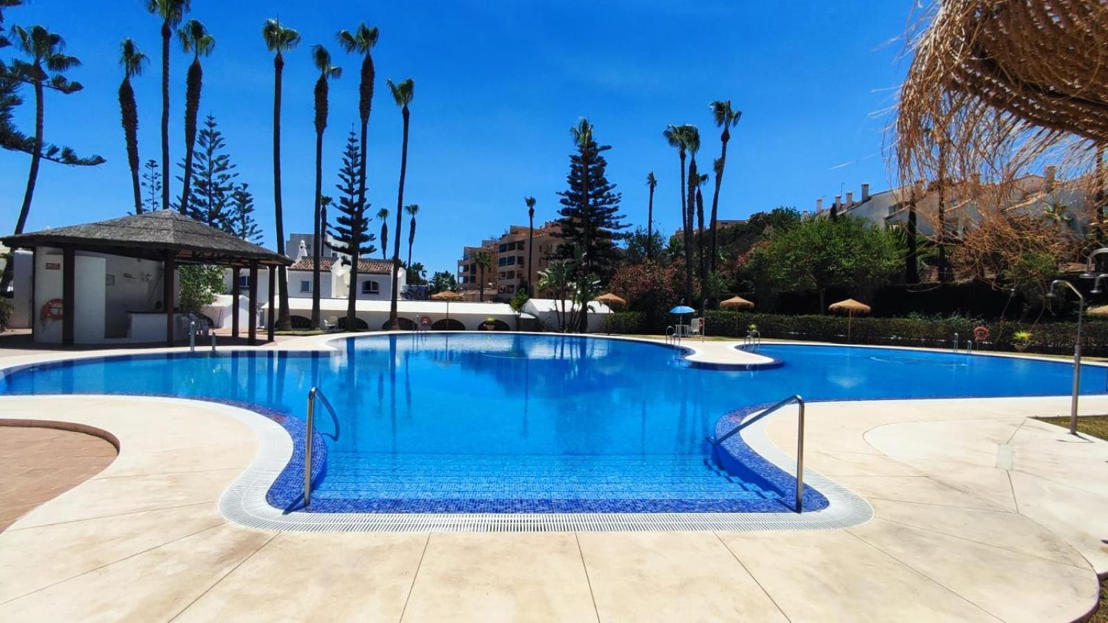 Benalgolf/Penthouse With Wonderful Sea Views Benalmádena Exterior foto