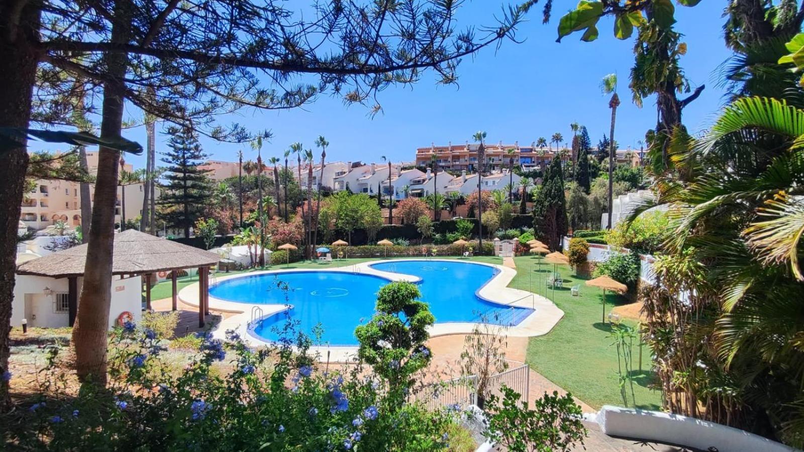 Benalgolf/Penthouse With Wonderful Sea Views Benalmádena Exterior foto